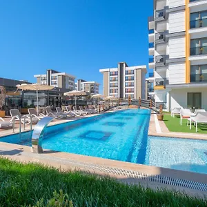 Elysium Deluxe Otel